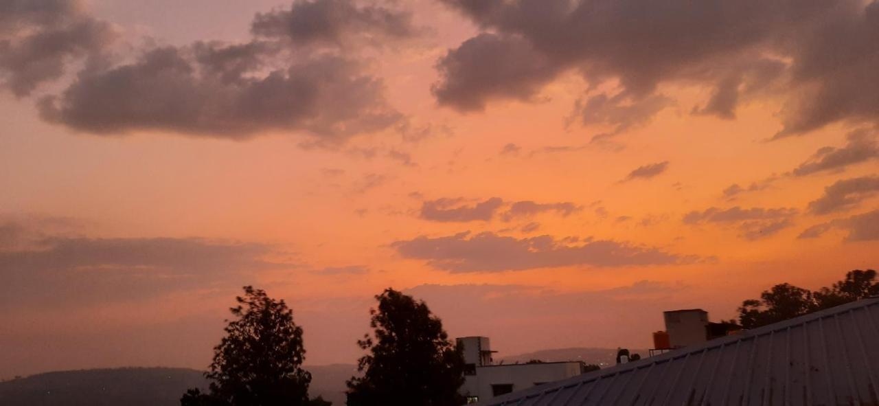 Trimurti Holiday Home Panchgani Luaran gambar
