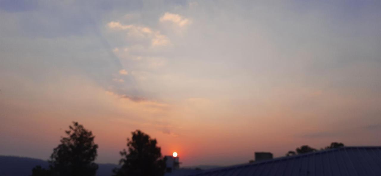 Trimurti Holiday Home Panchgani Luaran gambar